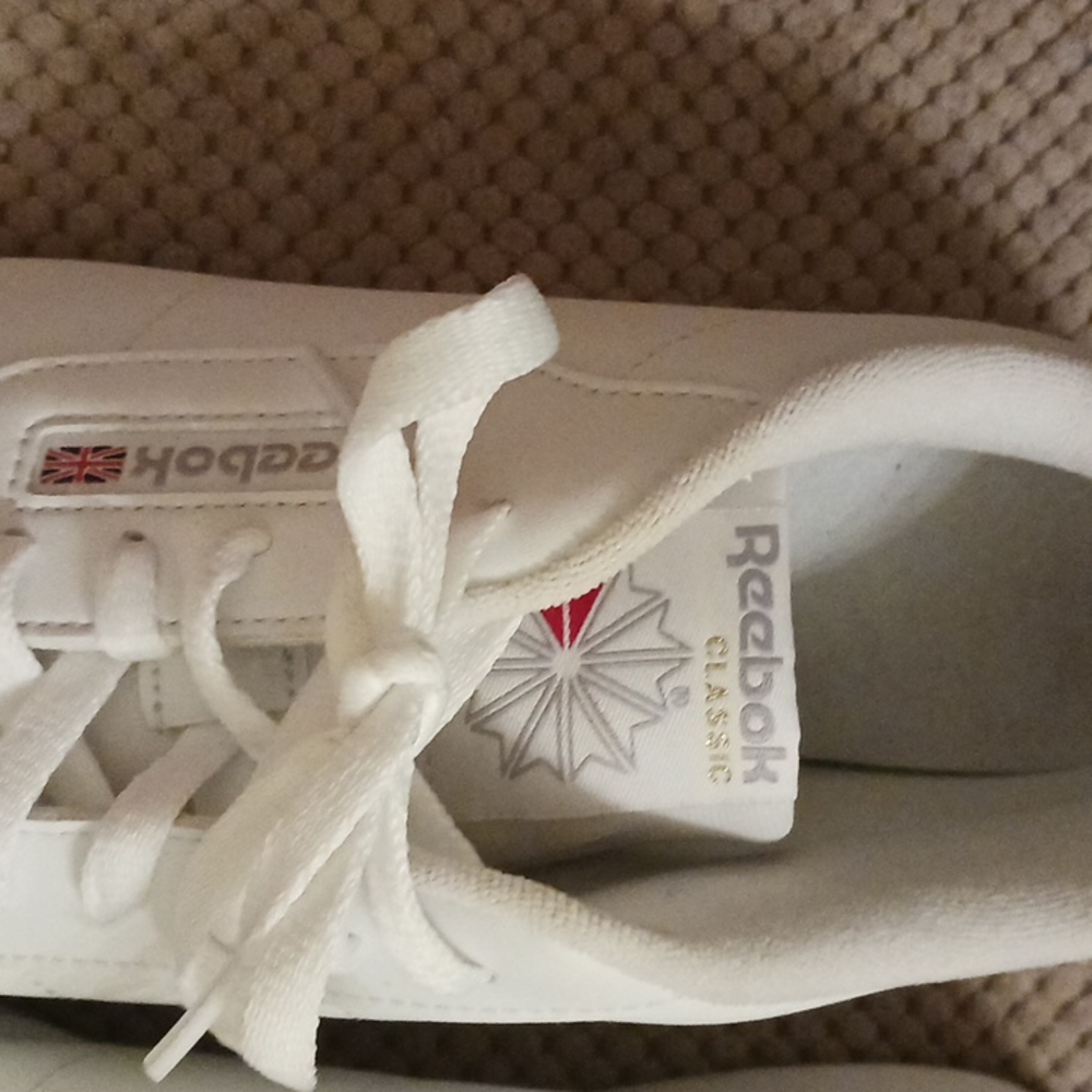 Classic Reeboks - Picture 2 of 5